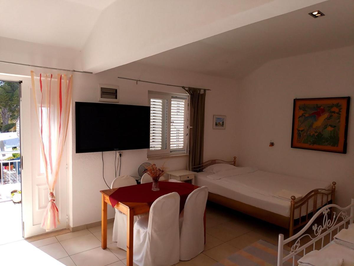 Guesthouse Gradina Lovište Екстериор снимка