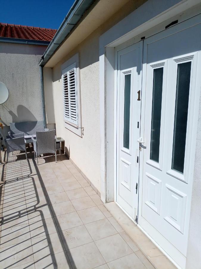 Guesthouse Gradina Lovište Екстериор снимка