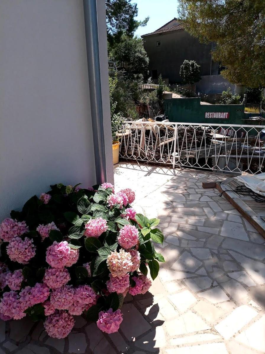 Guesthouse Gradina Lovište Екстериор снимка
